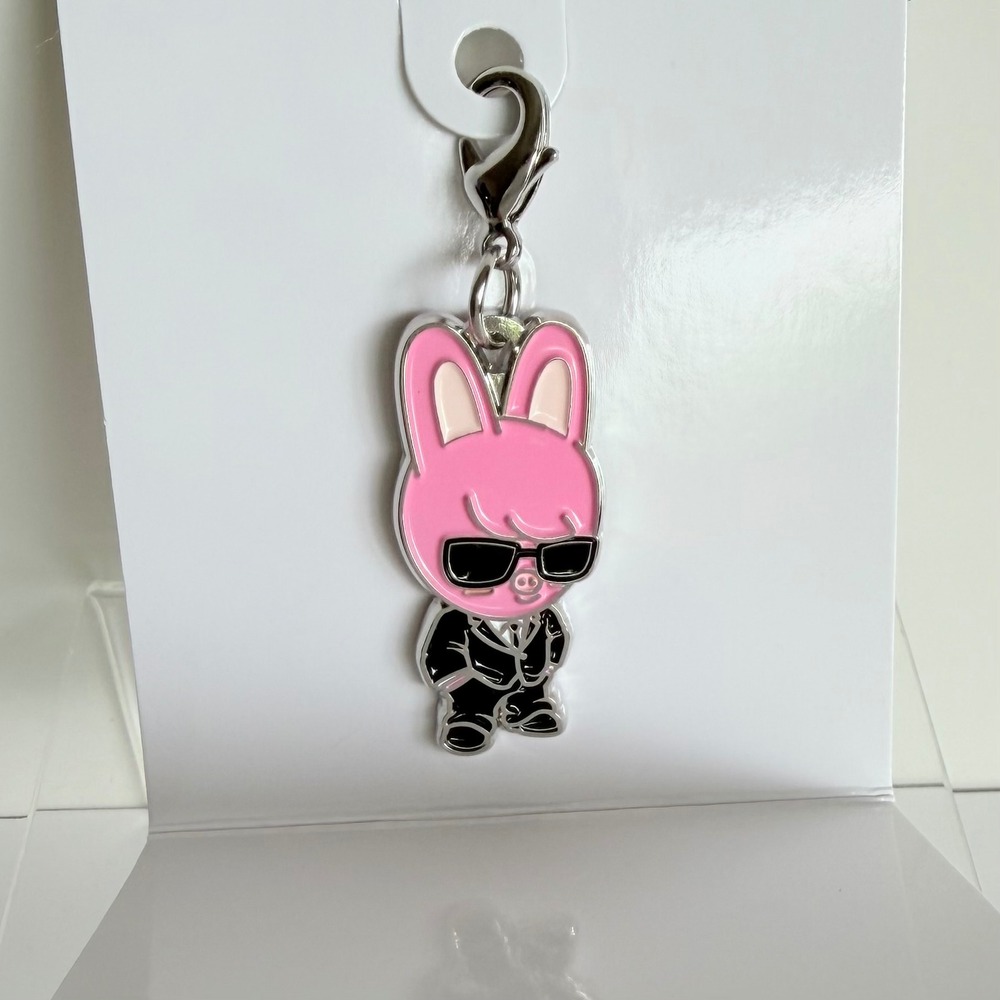 STRAY KIDS Dwaekki Official Japan World Tour Key Holder Charm